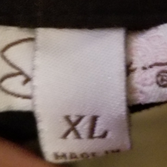 Speechless short sleeve black blouse - Picture 5 of 7